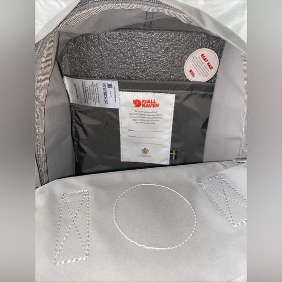 herschel backpack settlement grey way zipper Color: Black Nike Diamond Select Baseball Color:Jelly Kelly